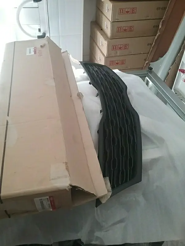 REJILLA KIA RIO 2012/15