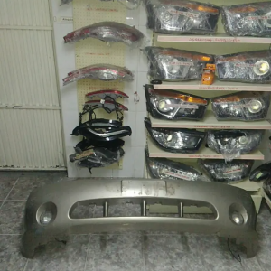 paragolpe delantero kia carnival 2001/06