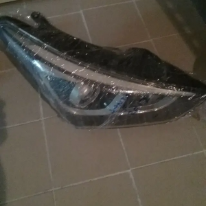 FARO HYUNDAI SANTA FE 2017