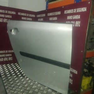 Puerta trasera izquierda golf 5 2004/08