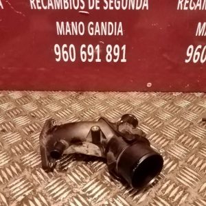 Tubo toma de aire mercedes/renault 165763328R