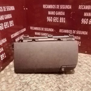 Guantera Kia Sorento 2015