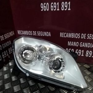 Faro Opel tigra 2004/09