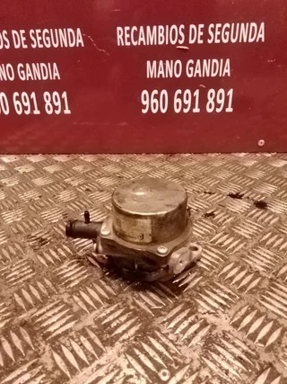 Bomba vacío mercedes/Renault