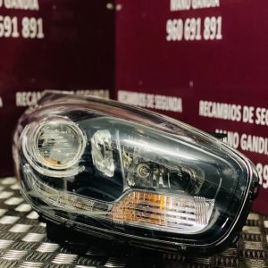 Faro Halógeno con Led Kia Carens