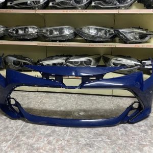 Paragolpe delantero Toyota corolla Hatchback