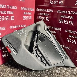 Guarnecido puerta (T.D) V.W Golf VI
