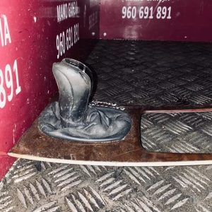 Embellecedor palanca cambio Mercedes Clase C W203