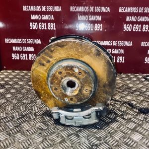 Buje de ruedas delantero izquierdo Ssangyong K