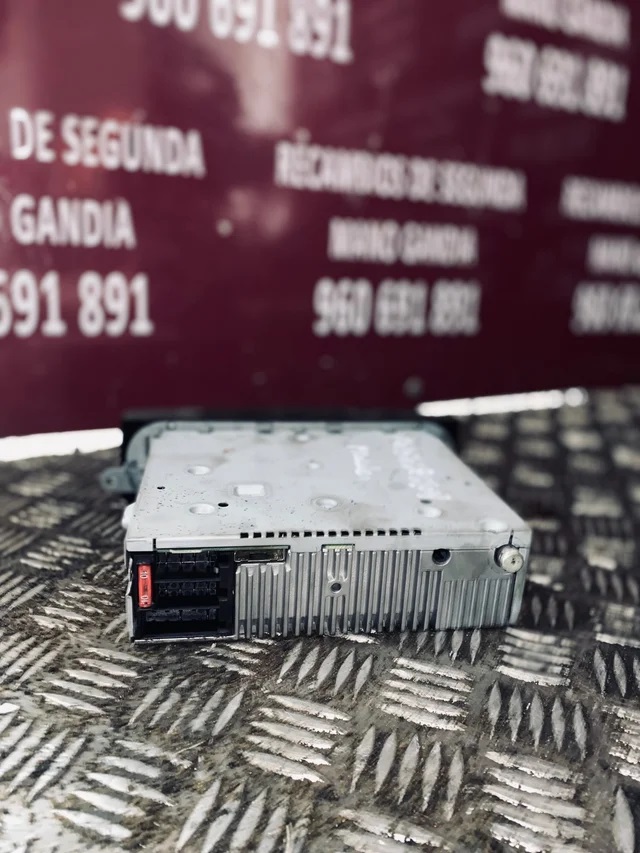 Audio sistema radio Mercedes Clase C (W203)
