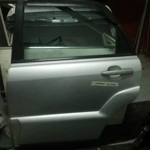 PUERTA TRASERA COMPLETA HYUNDAI TUCSON 2004/10