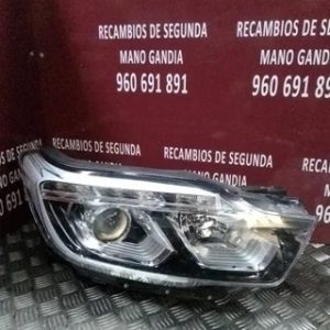Faro delantero derecho SsangYong rexton 2017/2020