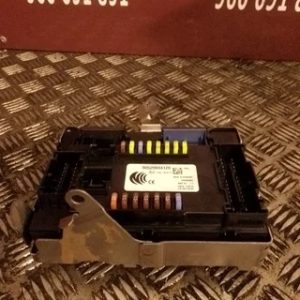 Caja relés/fusibles Jeep Renegade 2015