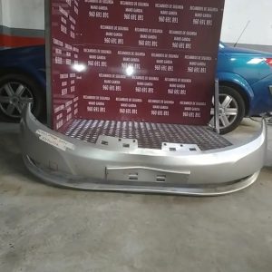 Paragolpe delantero Renault latitude 2009+