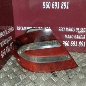 Piloto trasero izquierdo mercedes CLK w209