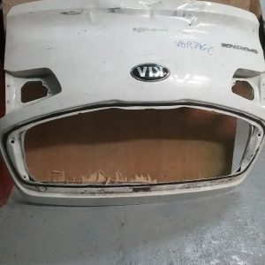 PORTÓN TRASERO KIA CARNIVAL 2018