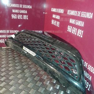 Rejilla delantera kia ceed 2010
