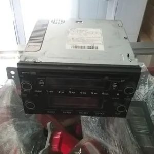 RADIO CD CON AMPLIFICADOR KIA