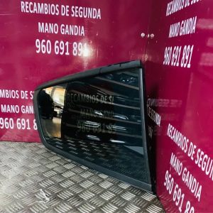 Luna Chevrolet Orlando trasera izquierda