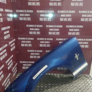 Aleta ford mustang 2004/08