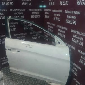 Puerta delantera derecha hyundai elantra 2015/2020