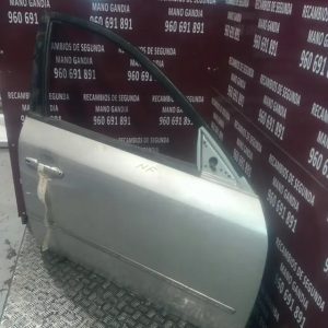 Puerta delantera derecha hyundai sonata 2004/12