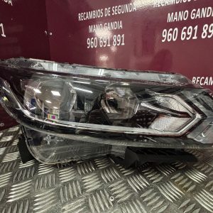 Faro derecho NISSAN QASHQAI
