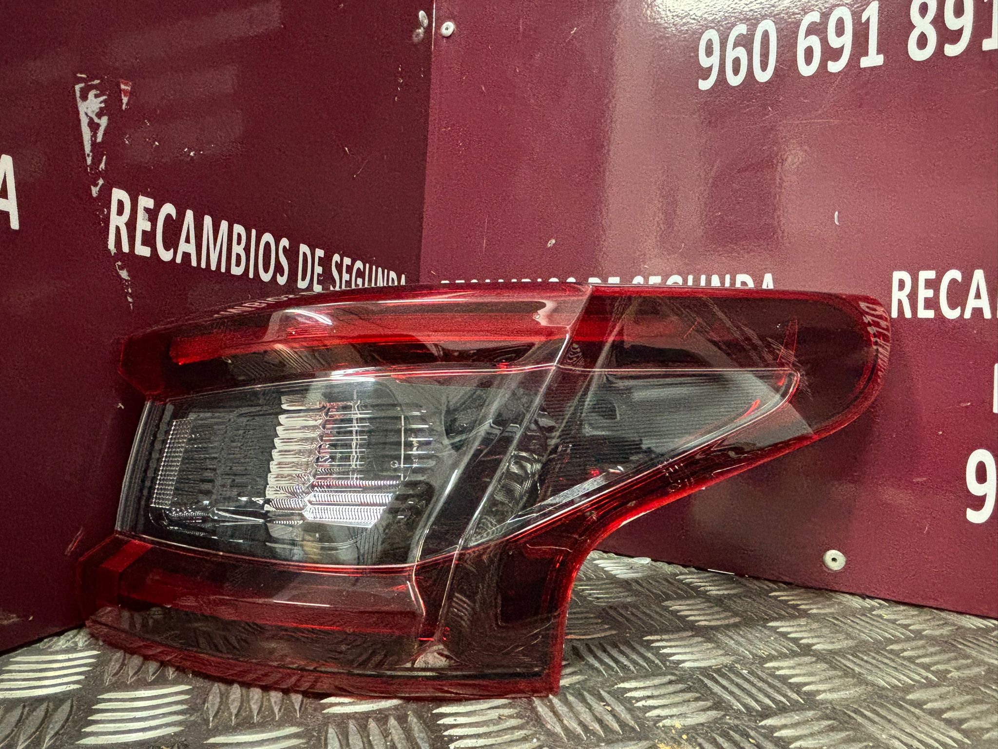 PILOTOS TRASEROS EXTERIORES NISSAN QASHQAI - Imagen 3