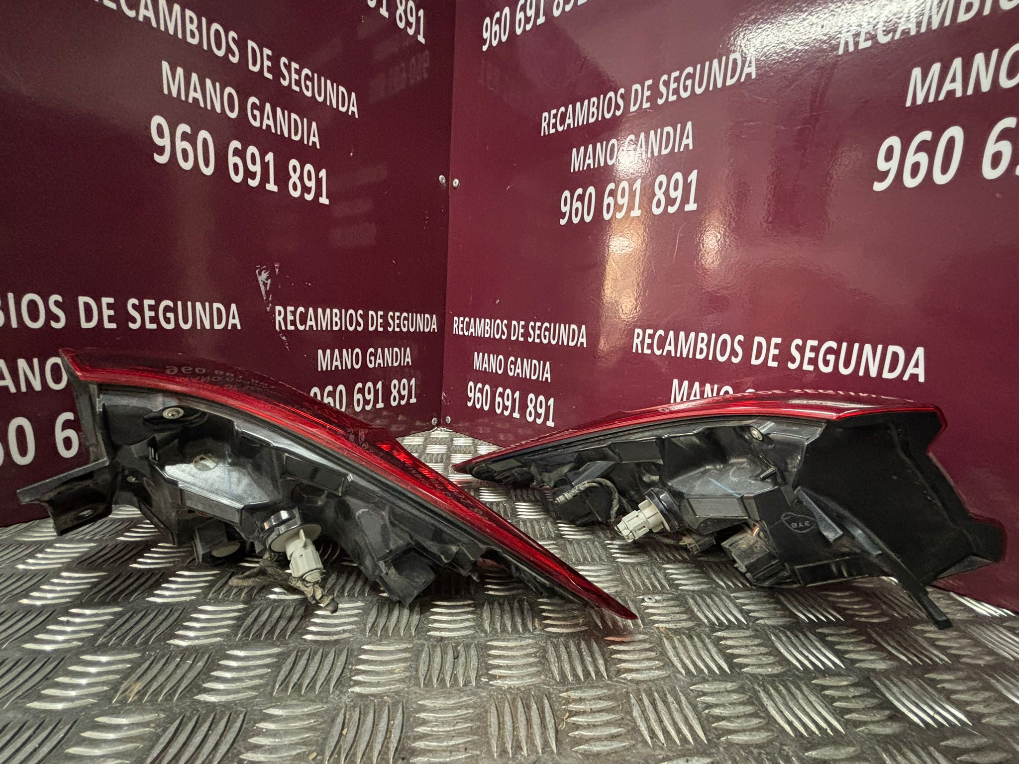 PILOTOS TRASEROS EXTERIORES NISSAN QASHQAI - Imagen 4