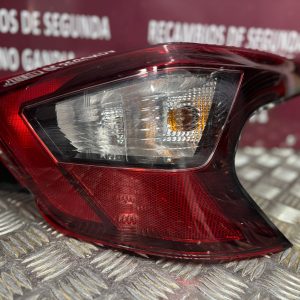 Piloto Trasero Izquierdo Nissan Micra V K14