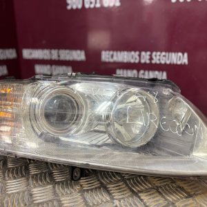Faro Xenon Derecho Audi A8